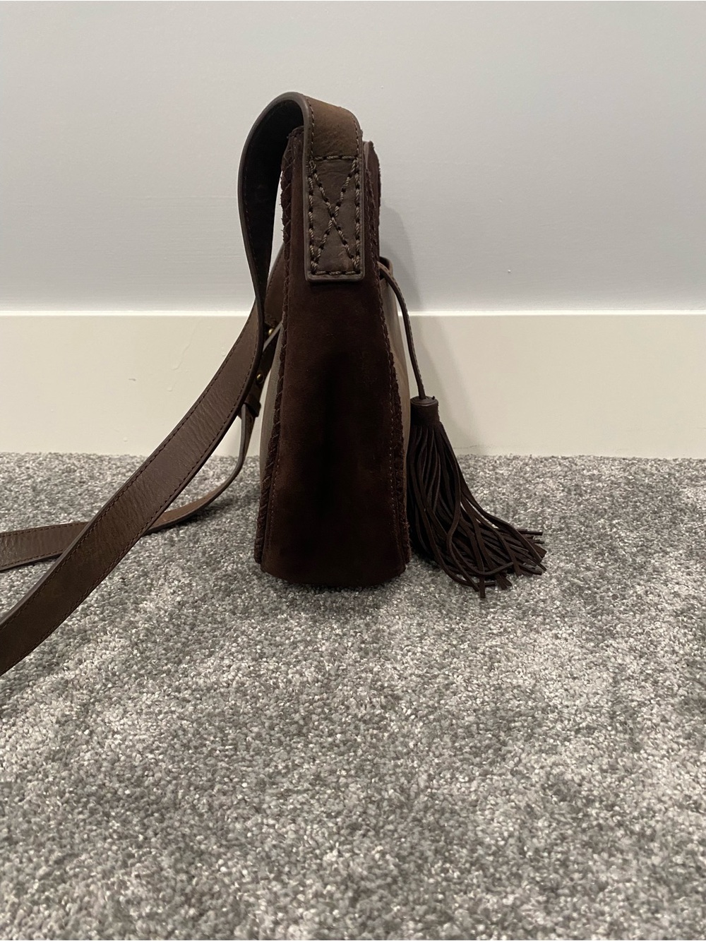 Lucky Brand Dark Brown Suede Leather Crossbody Bag Hobo Purse Leather Tassel - Picture 4 of 10